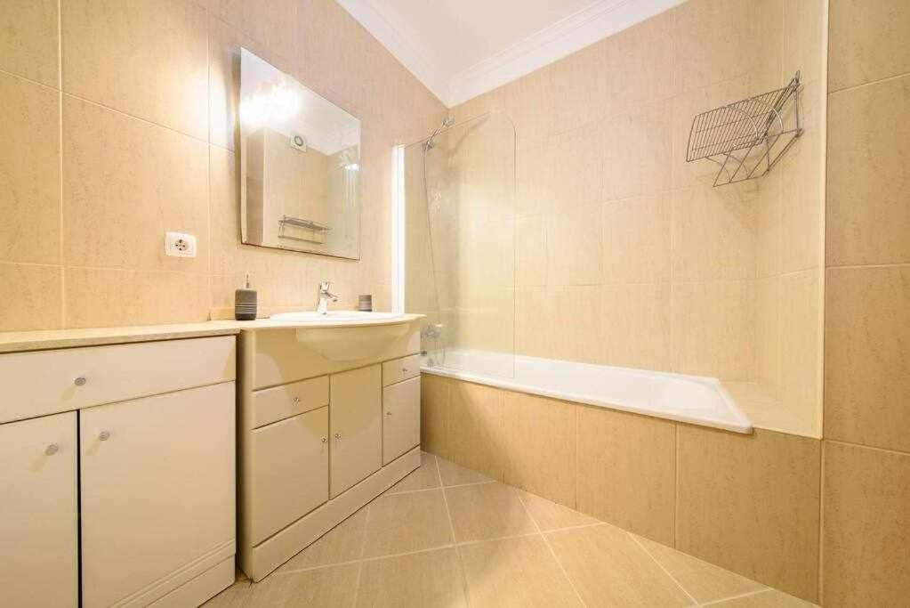 Garajau Ocean View Apartment Canico  Bagian luar foto